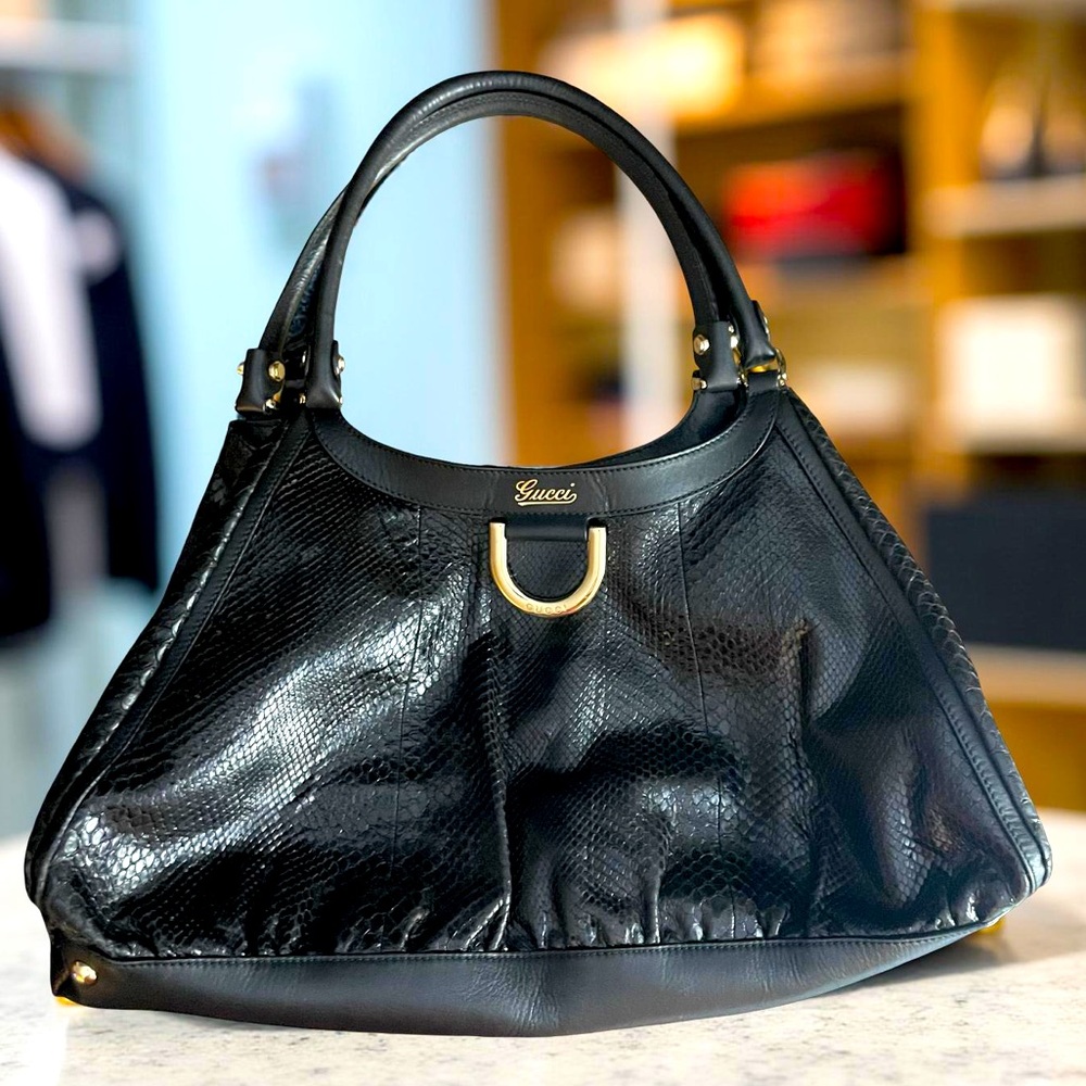 Gucci Python Snakeskin Hobo Bag Black D Ring Abbey purse leather gold hardware